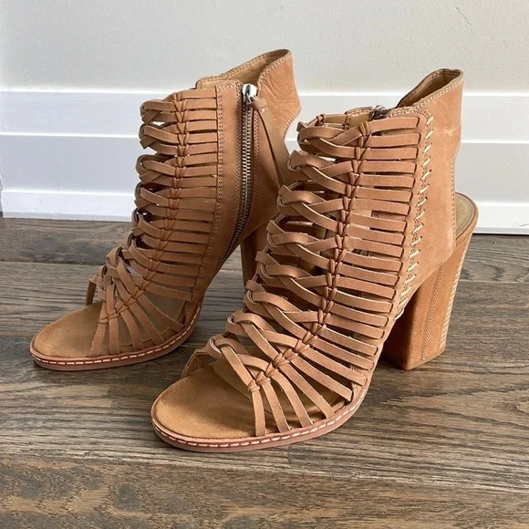 Dolce Vita Amina block heel peep toe sandal camel/tan - Picture 6 of 12